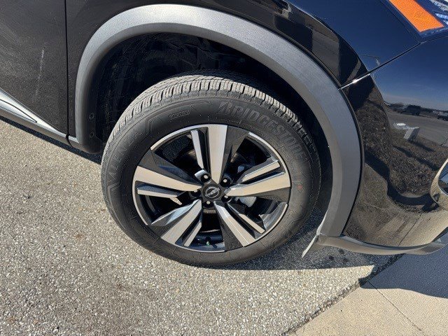 Used 2024 Nissan Rogue SL w/ SL Premium Package image 38