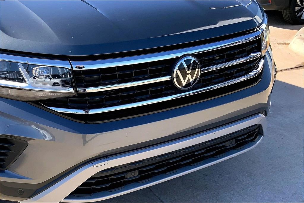 Used 2023 Volkswagen Atlas Cross Sport SE image 27