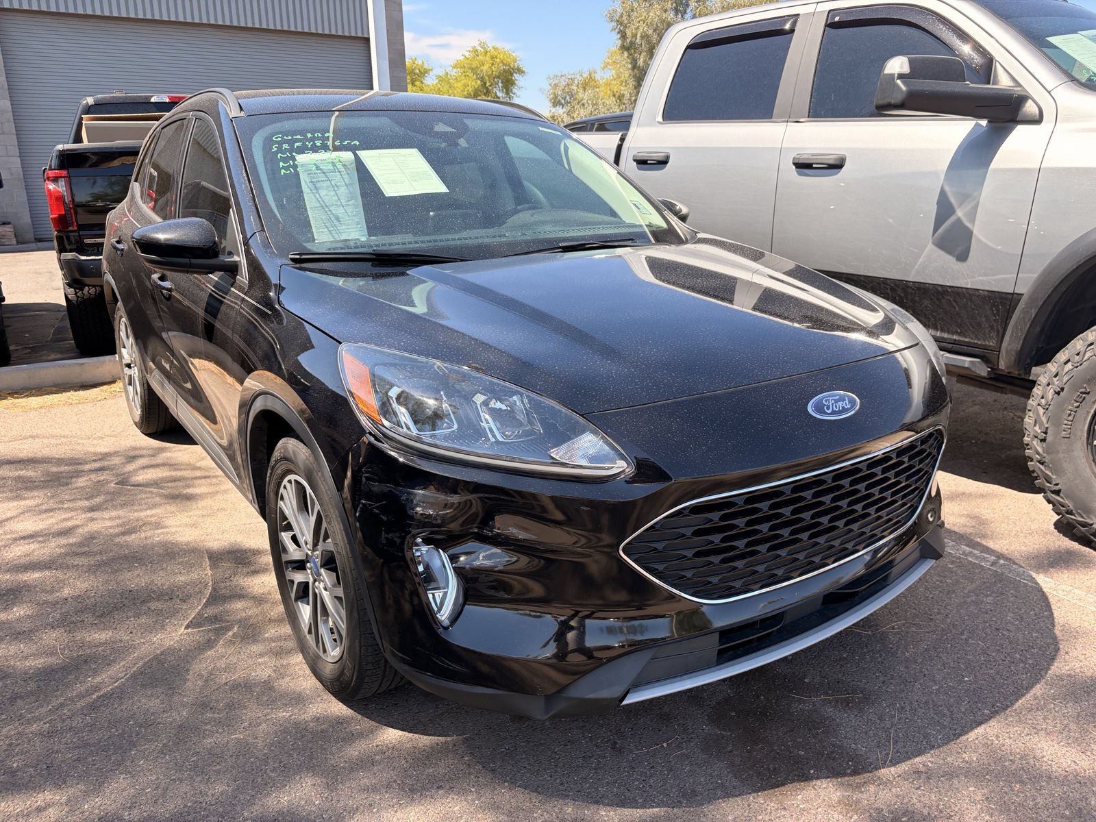 Used 2021 Ford Escape SEL w/ Technology Package FWD image 3