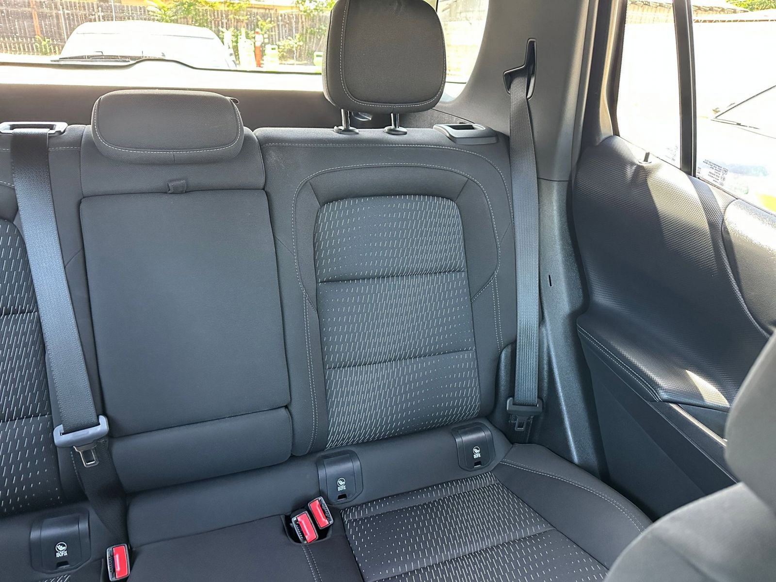 Used 2025 Chevrolet Equinox LT FWD image 37