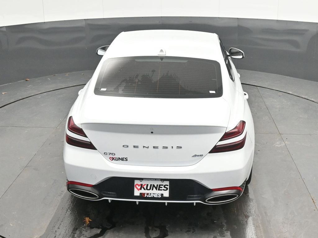 Used 2025 Genesis G70 2.5T image 32