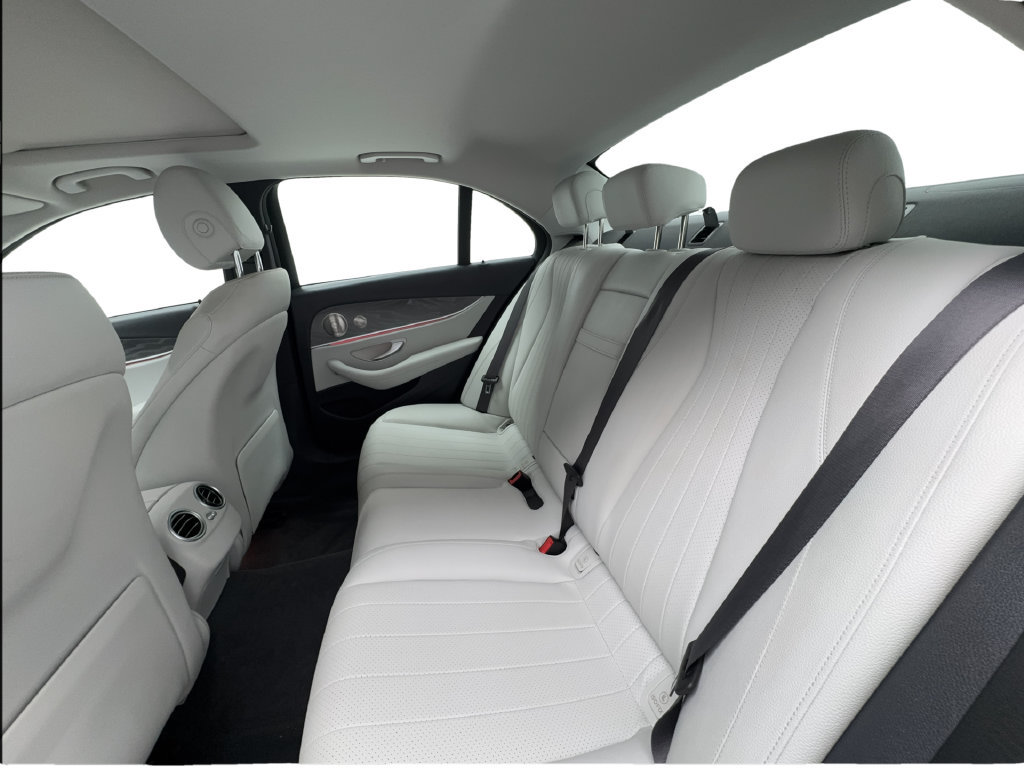 Used 2023 Mercedes-Benz E 350 Sedan image 28