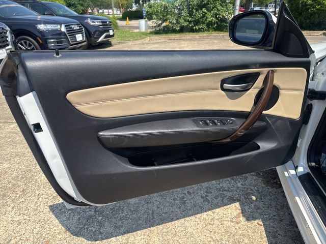 Used 2012 BMW 128i Convertible w/ Premium Pkg RWD image 15