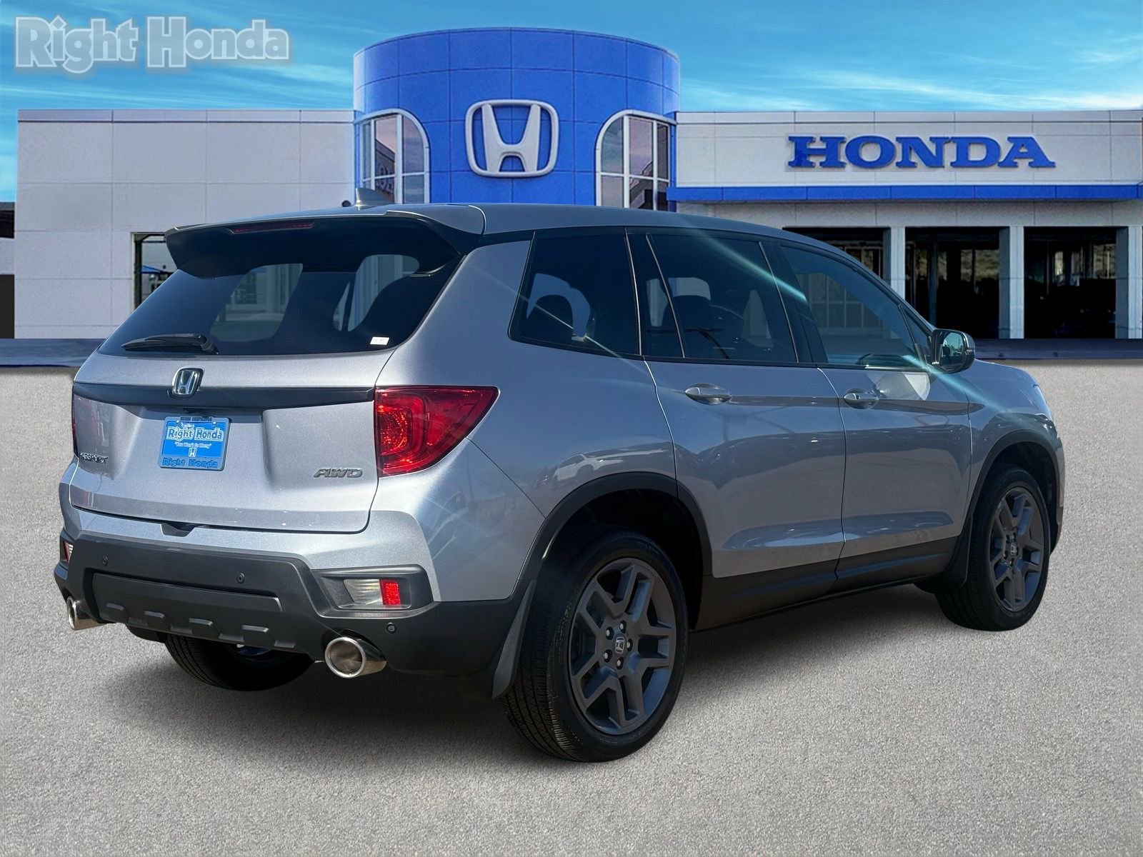Used 2023 Honda Passport EX-L image 8