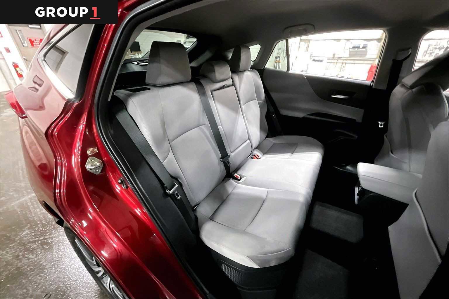 Certified 2023 Toyota Venza LE image 20
