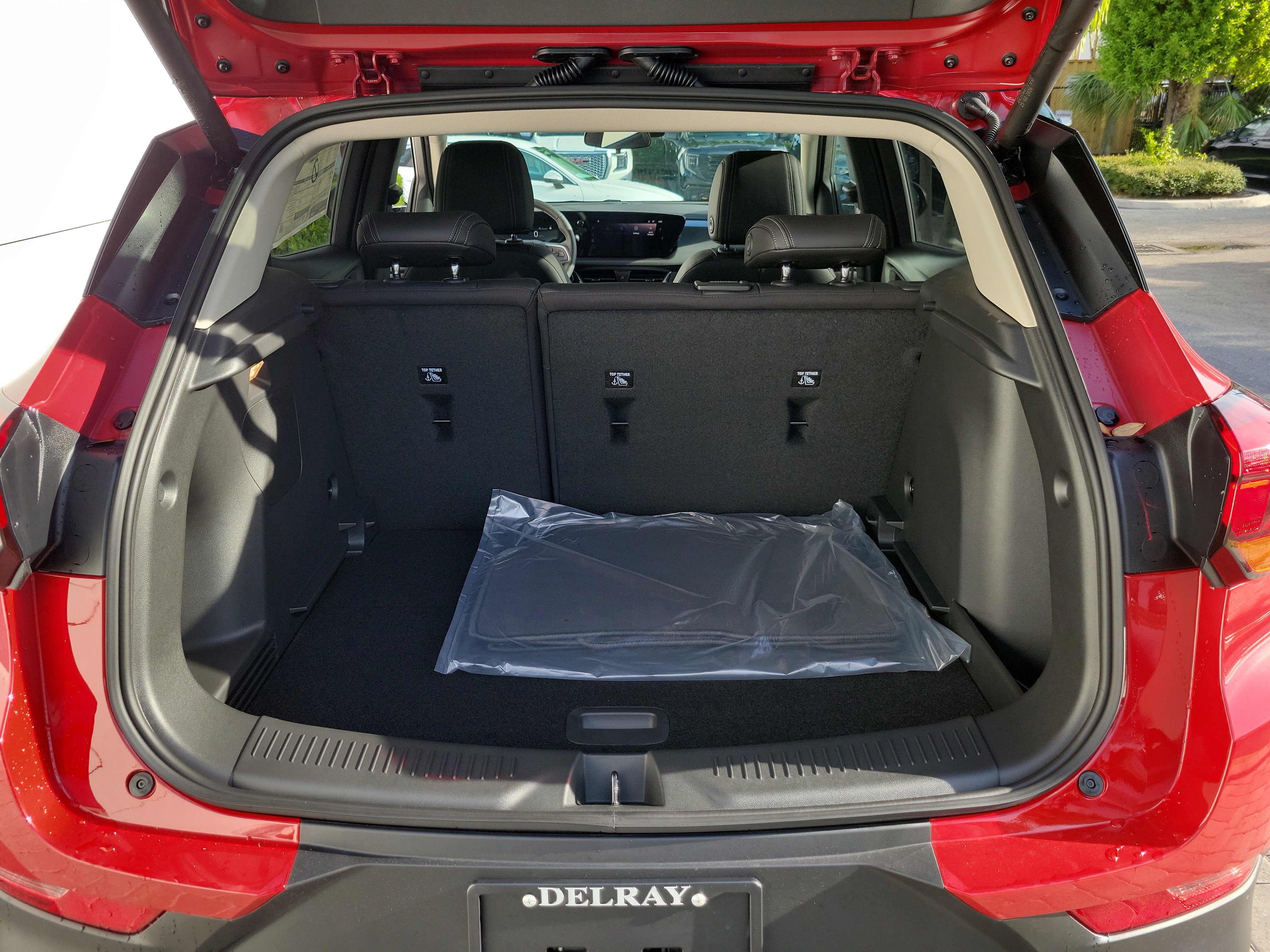 New 2026 Buick Encore GX Preferred w/ Comfort Package FWD image 8
