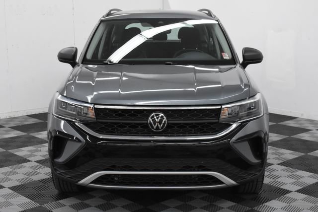 Used 2024 Volkswagen Taos S image 2