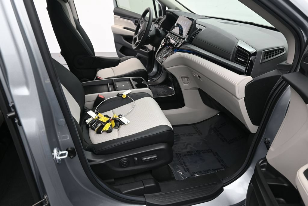 Used 2026 Honda Odyssey Elite image 24