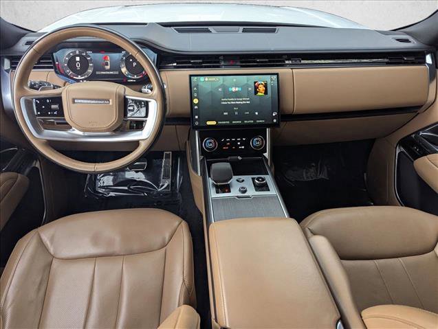 Certified 2023 Land Rover Range Rover SE image 19