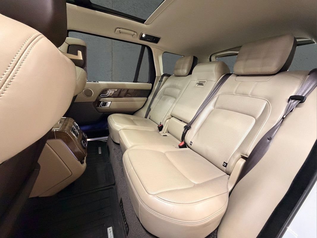 Used 2020 Land Rover Range Rover Long Wheelbase HSE AWD/4WD image 33