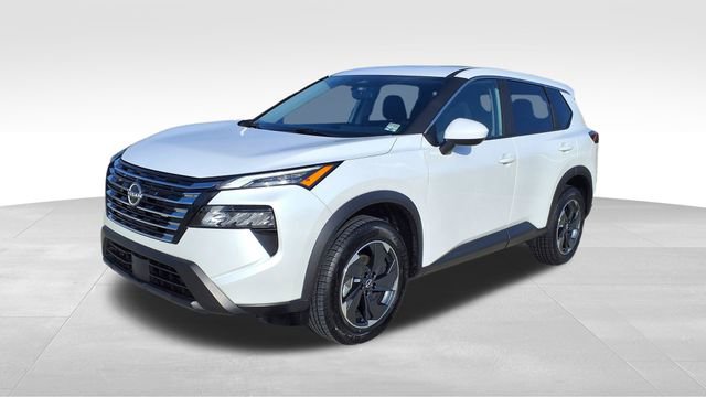 Used 2025 Nissan Rogue SV image 3