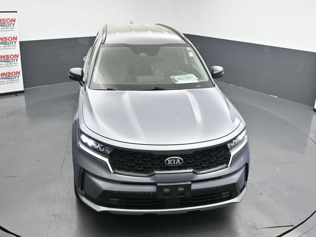 Used 2021 Kia Sorento EX image 11