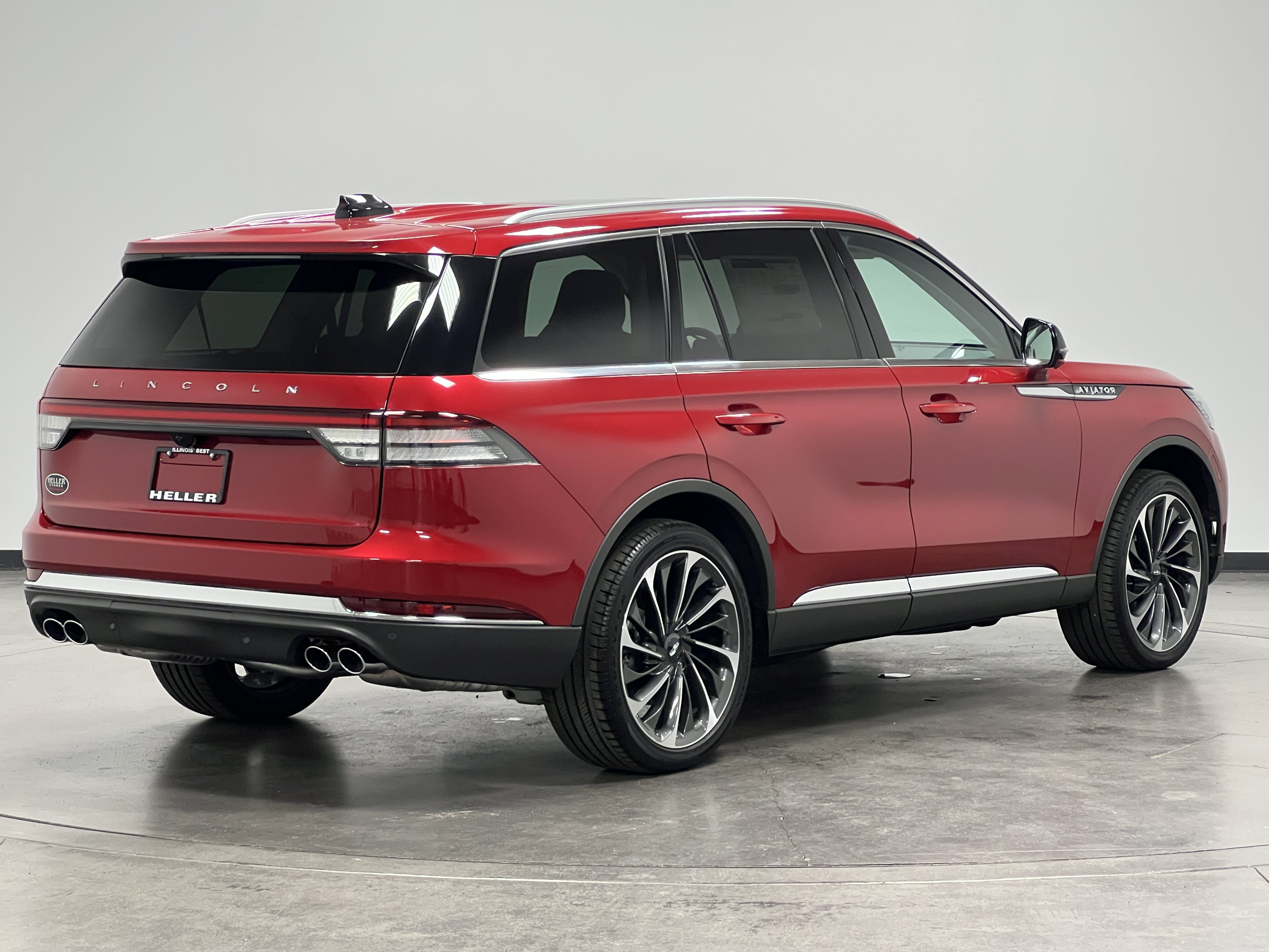 New 2025 Lincoln Aviator Reserve w/ Equipment Group 201A AWD/4WD image 8