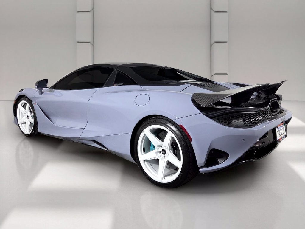 Used 2024 McLaren 750S Spider RWD image 7