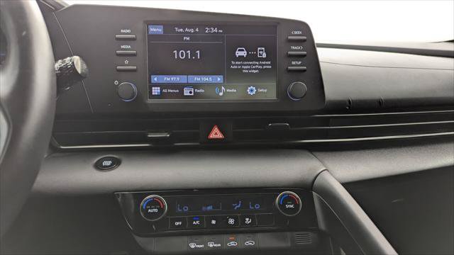 Used 2025 Hyundai Elantra Sport FWD image 27