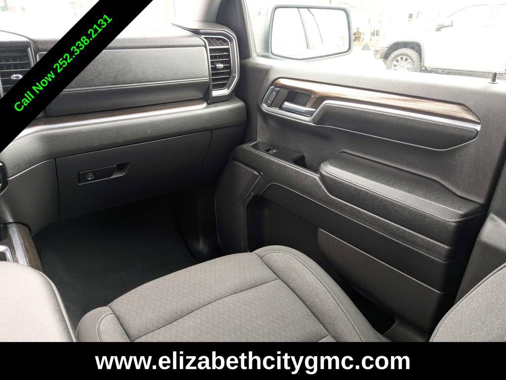 Used 2023 Chevrolet Silverado 1500 LT Trail Boss w/ Protection Package image 18