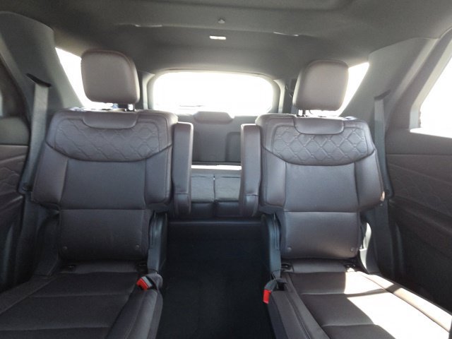 New 2026 Ford Explorer Platinum w/ LUX Leather Package AWD/4WD image 31