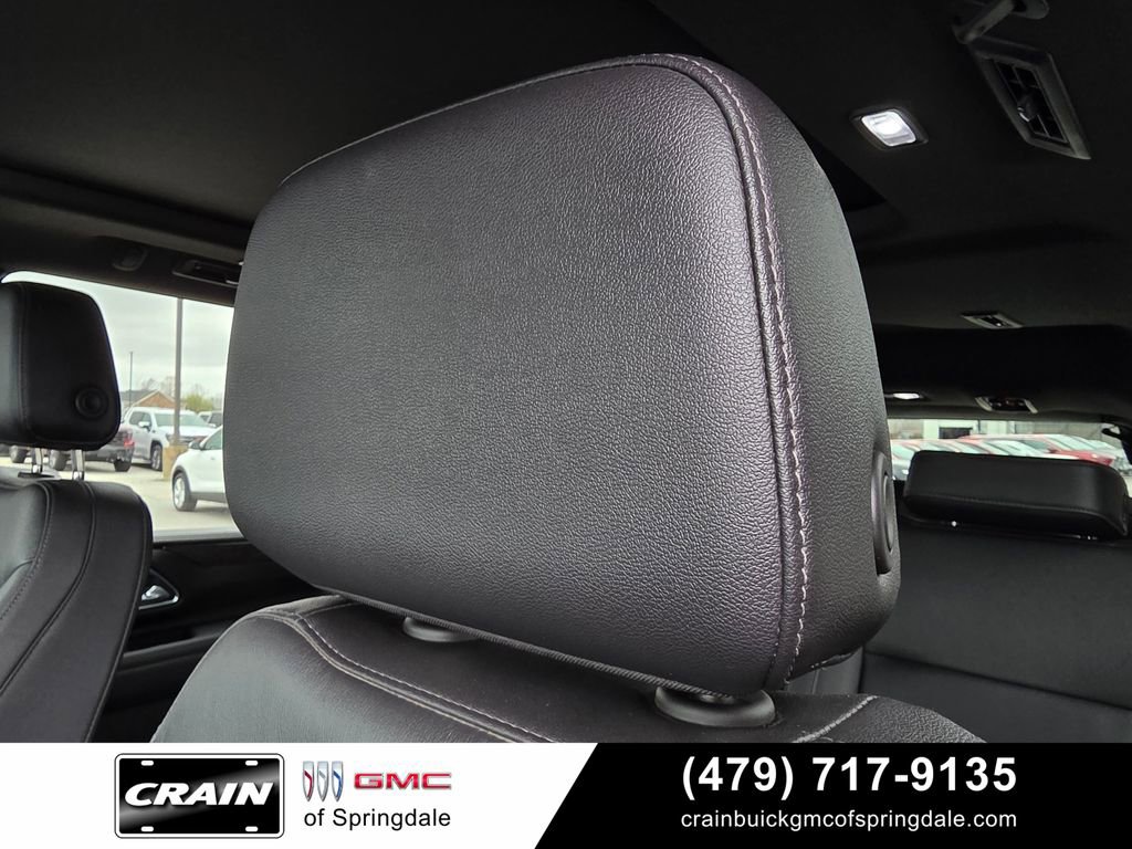 Used 2024 Chevrolet Tahoe Z71 w/ Luxury Package AWD/4WD image 20