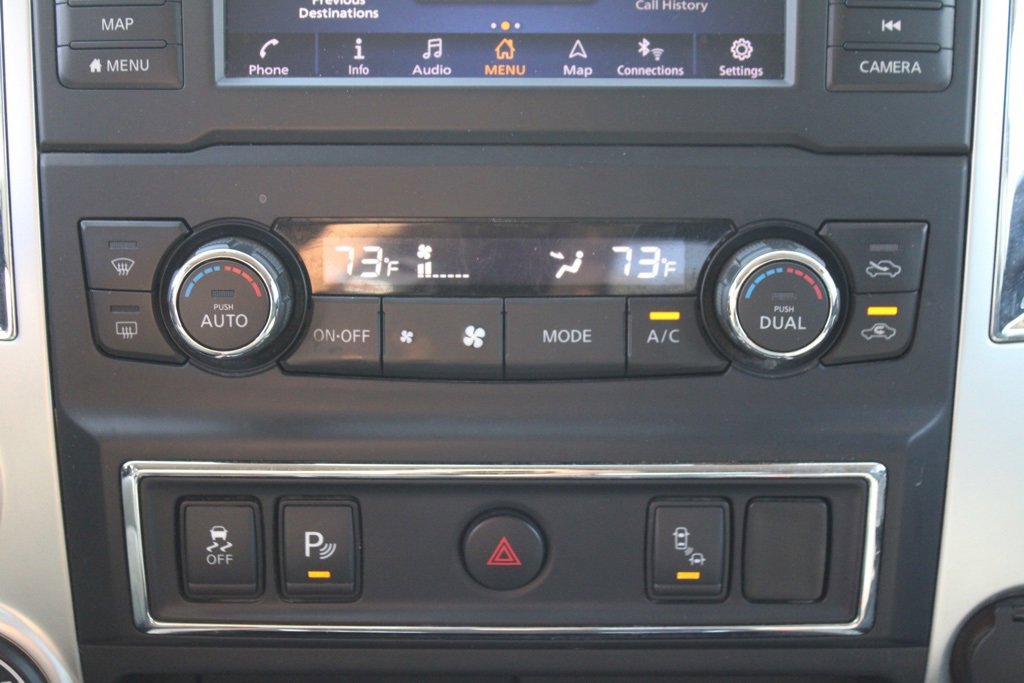 Used 2019 Nissan Titan SV w/ SV Convenience Package image 28