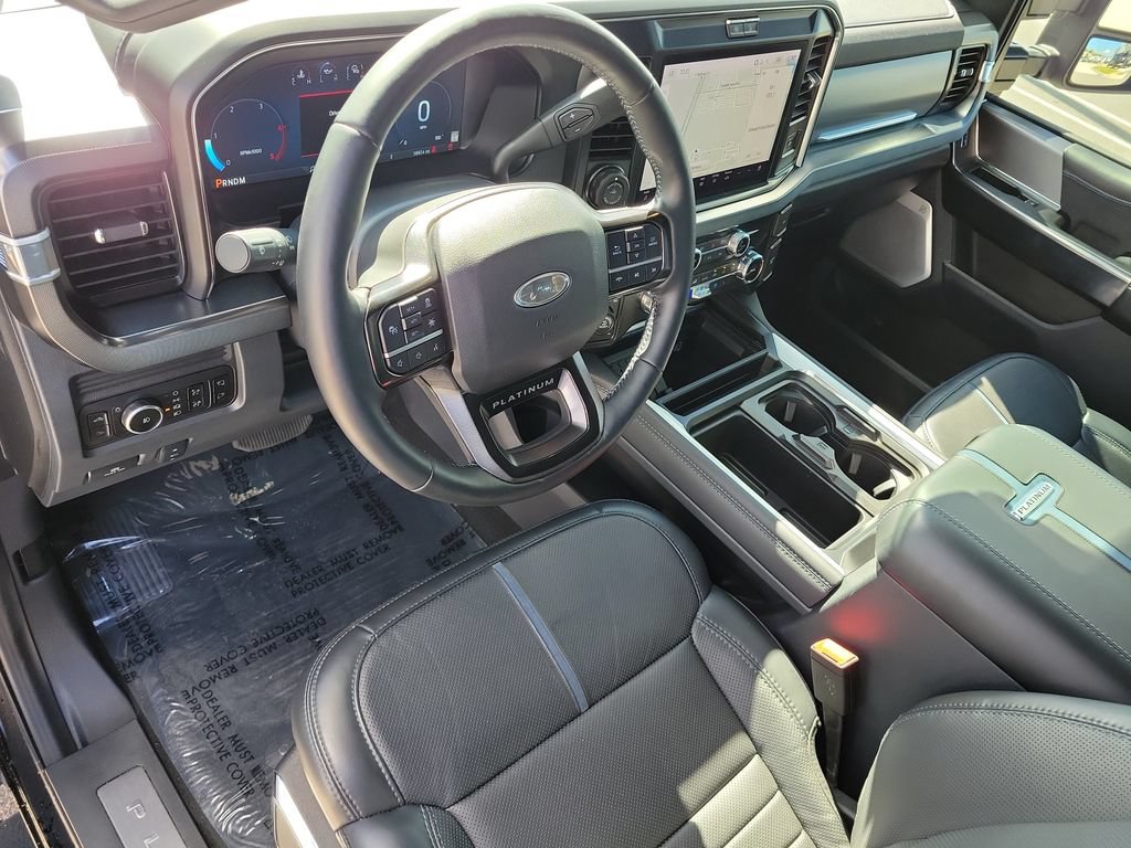 Used 2026 Ford F350 Platinum w/ Tremor Off-Road Package AWD/4WD image 13