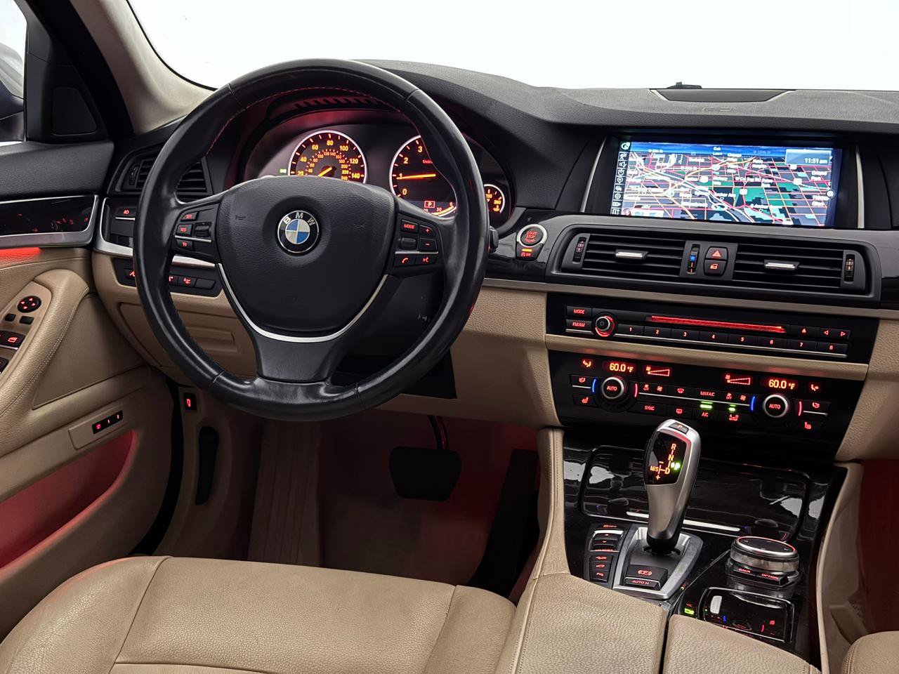 Used 2015 BMW 528i xDrive Sedan AWD/4WD image 28
