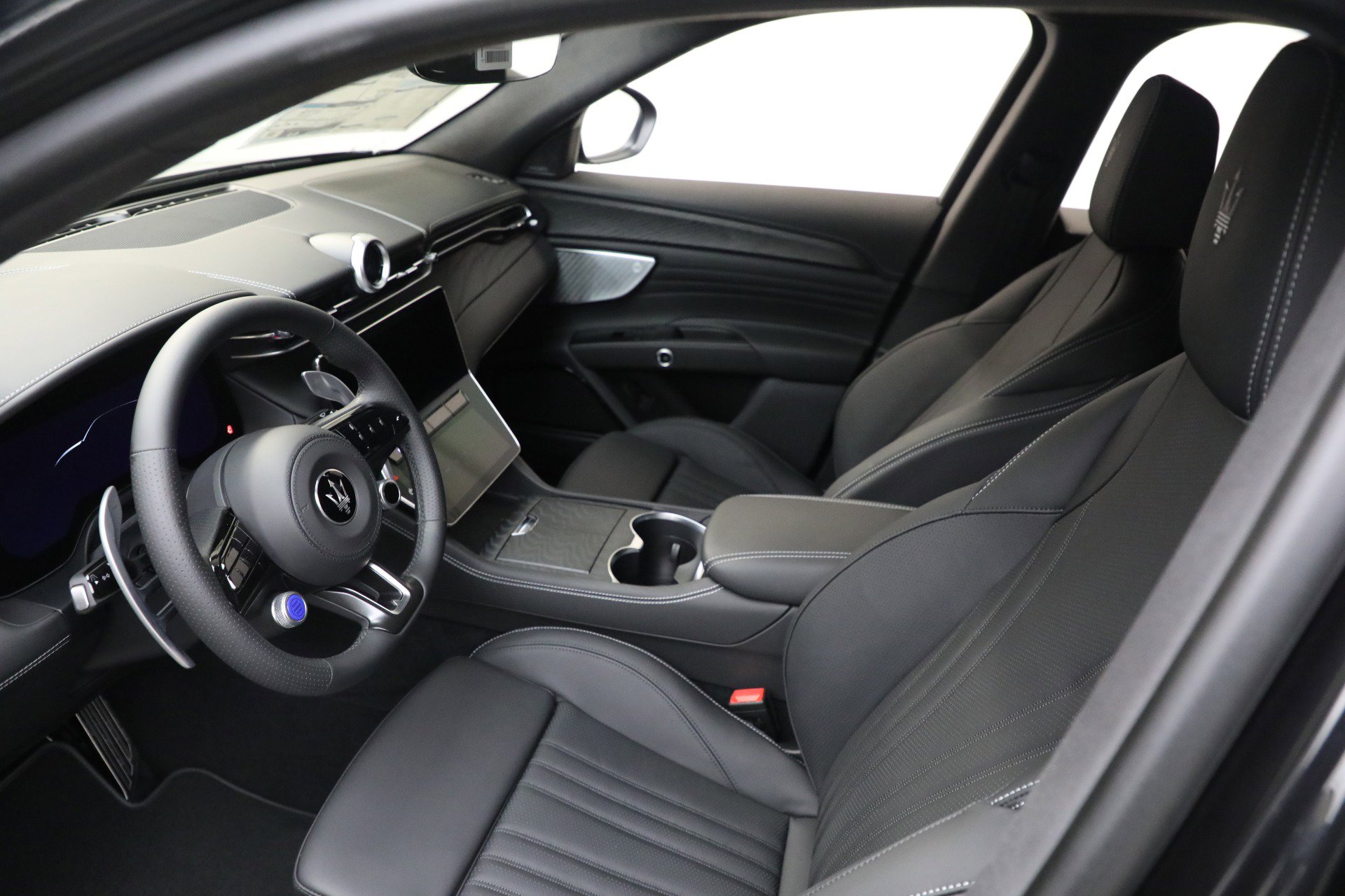 New 2025 Maserati Grecale Modena image 15