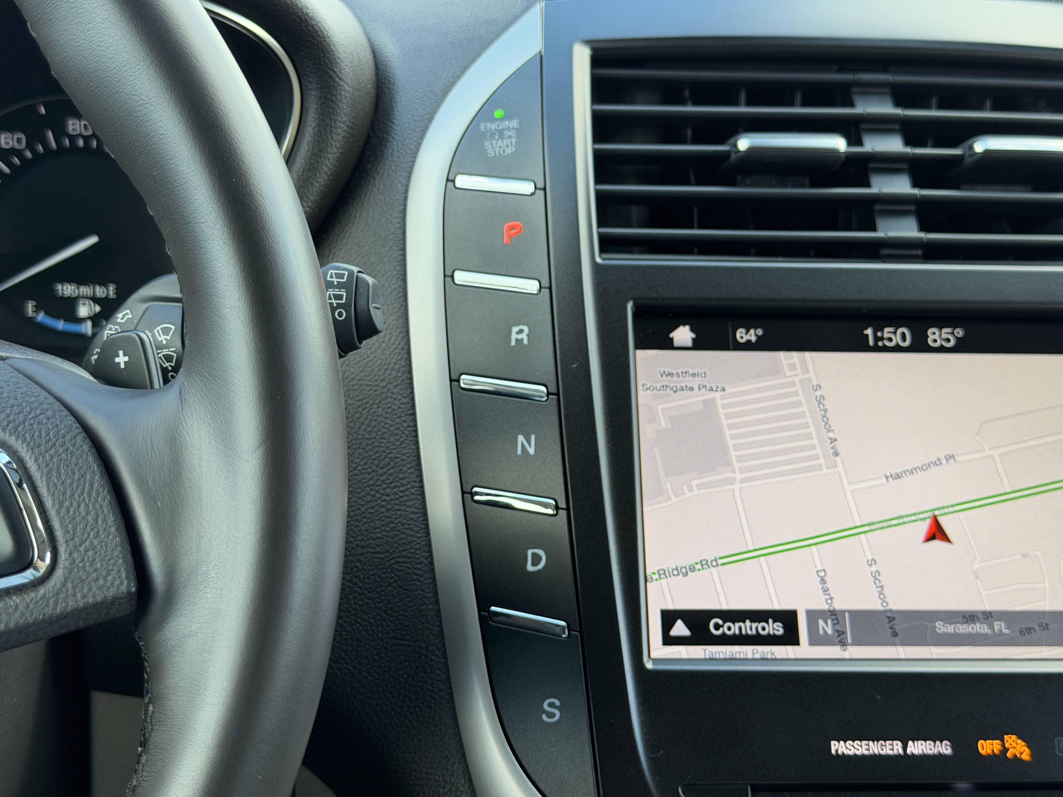 Used 2019 Lincoln MKC Select w/ Select Plus Package image 25