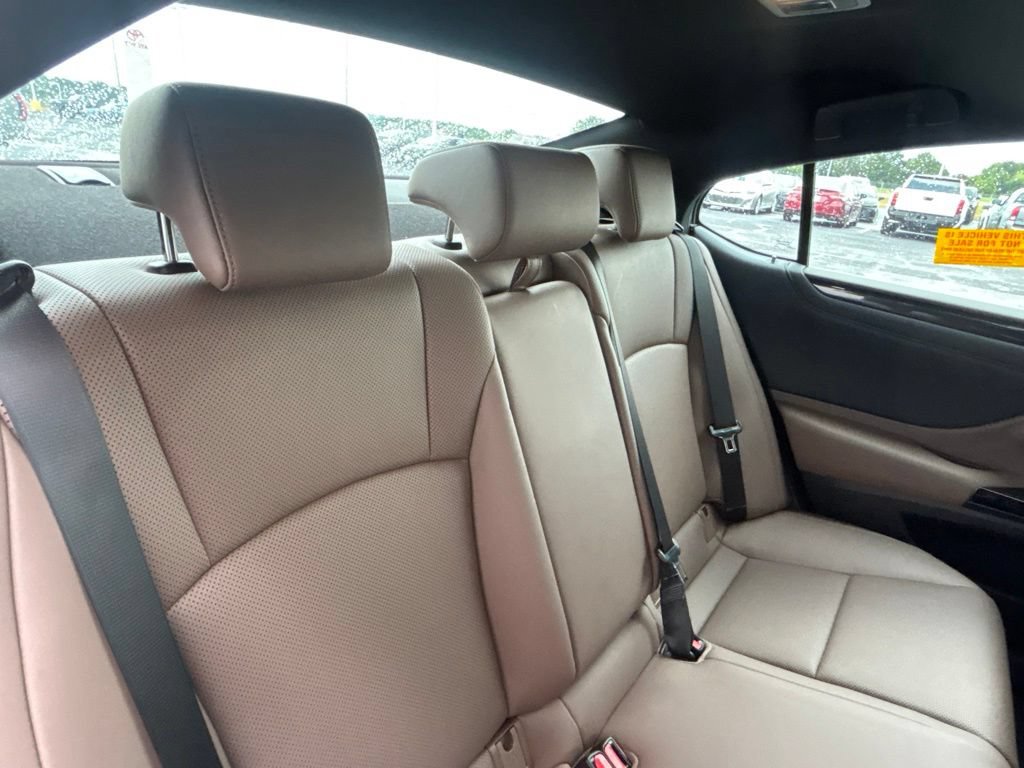 Used 2023 Lexus ES 350 FWD image 31