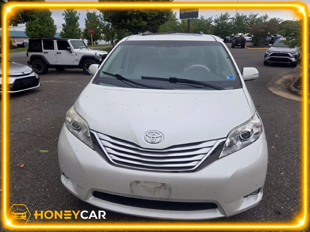 Used 2013 Toyota Sienna Limited w/ Premium Pkg