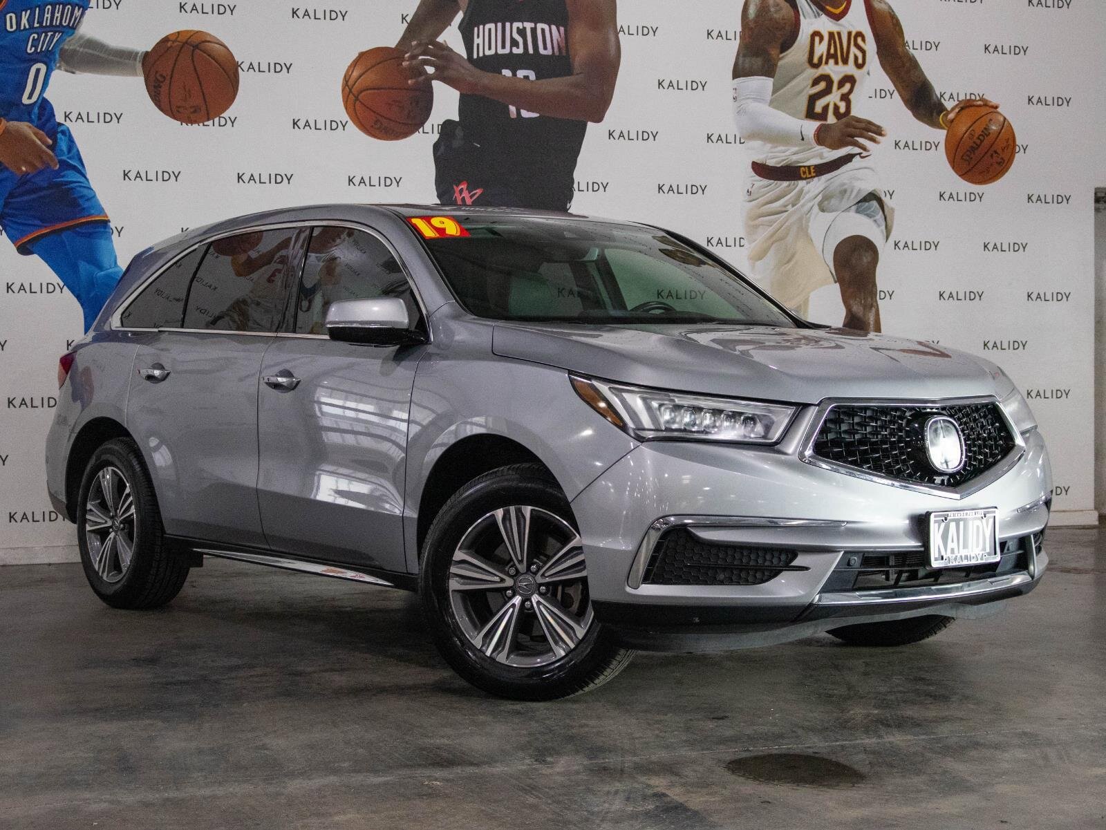 Used 2019 Acura MDX FWD image 2