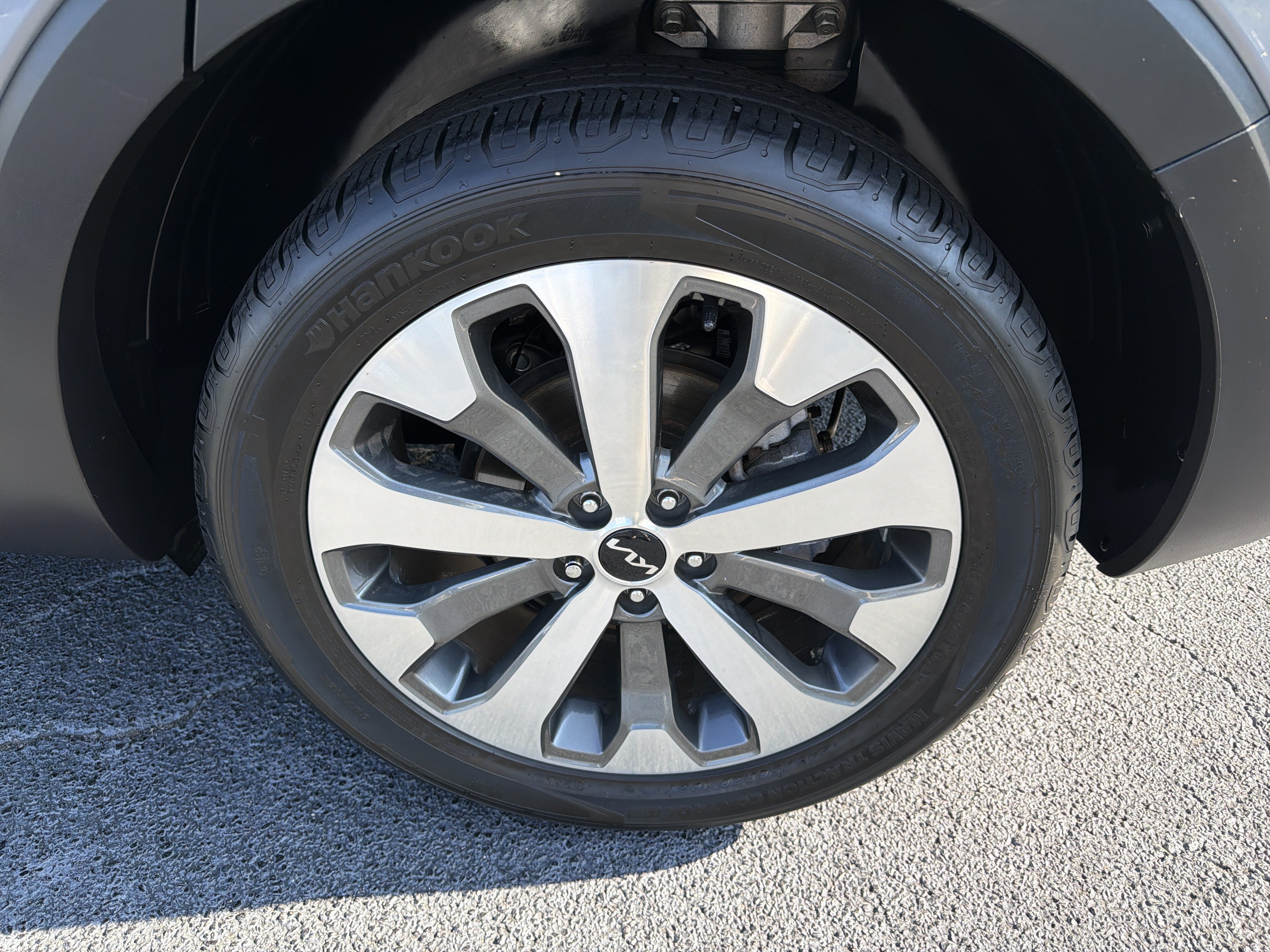 Used 2022 Kia Telluride EX w/ EX Premium Package FWD image 32