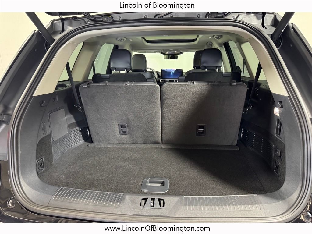 New 2026 Lincoln Aviator AWD w/ Jet Appearance Package image 21