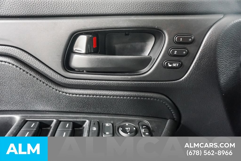 Used 2025 Honda Odyssey EX-L image 49