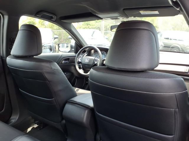 Used 2017 Honda Accord Sport image 10