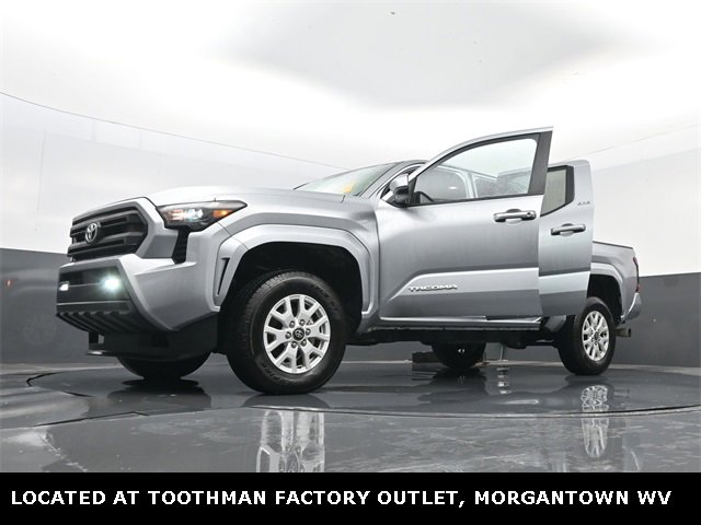 Used 2024 Toyota Tacoma SR5 image 32