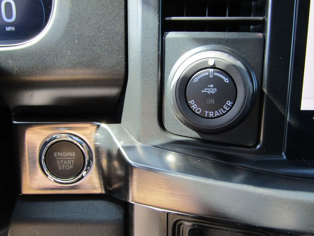 New 2026 Ford F250 Lariat w/ Black Appearance Package AWD/4WD image 29