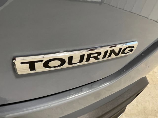 New 2025 Honda Pilot Touring image 7
