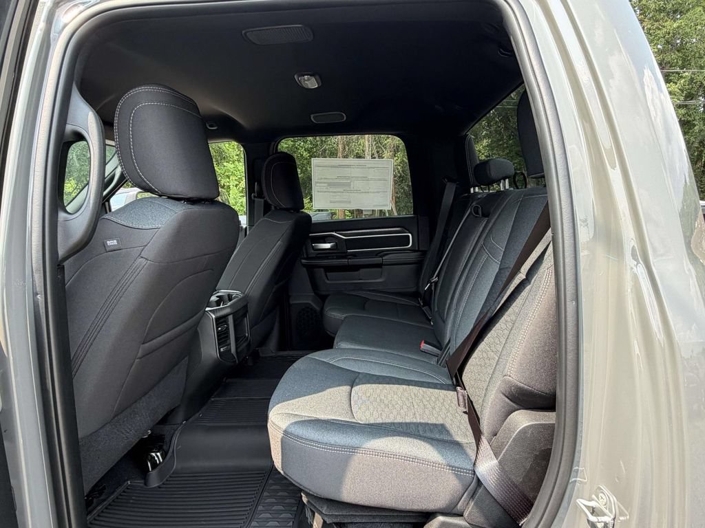 New 2026 RAM 2500 Big Horn AWD/4WD image 16