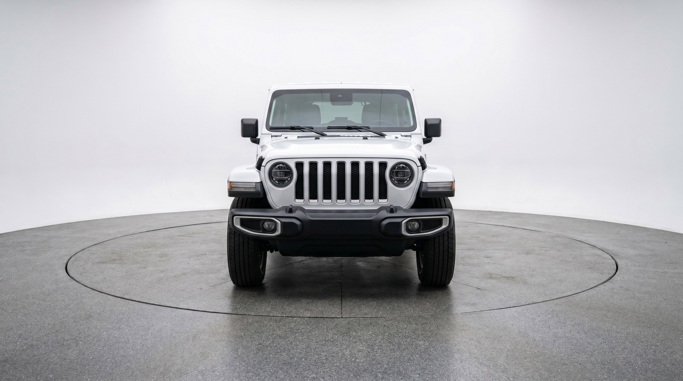 Used 2025 Jeep Wrangler Sahara image 2