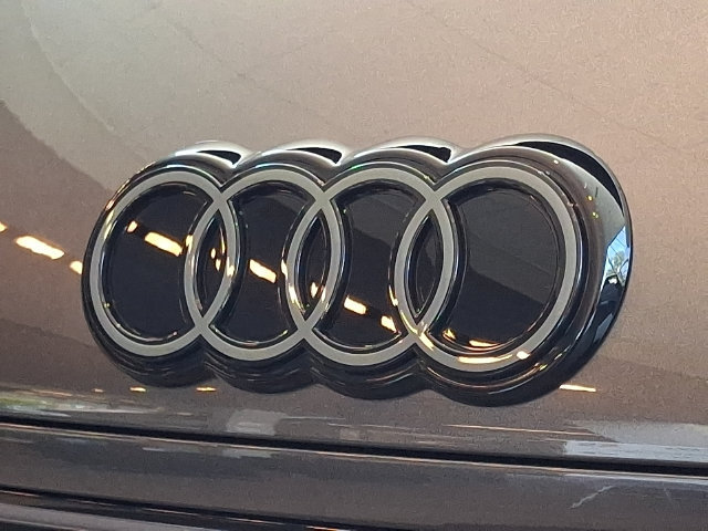 New 2026 Audi Q3 quattro 2.0T AWD/4WD image 16