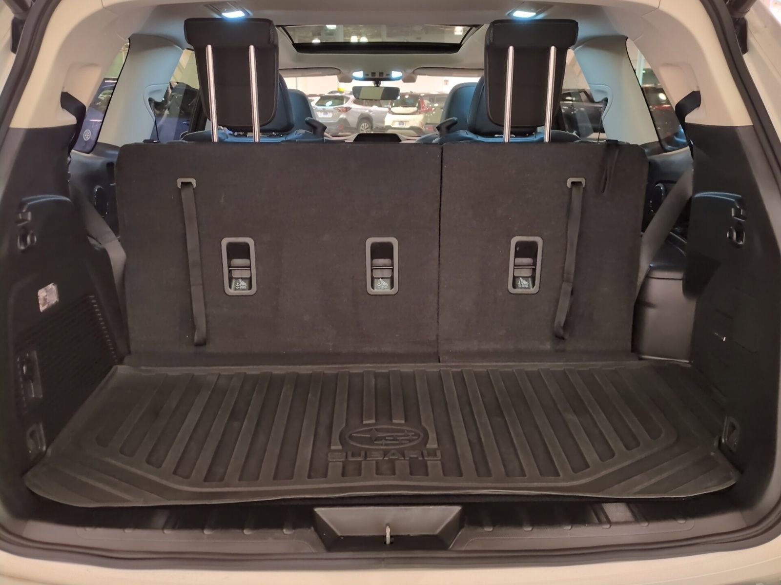 Certified 2022 Subaru Ascent Limited w/ Technology Package image 14