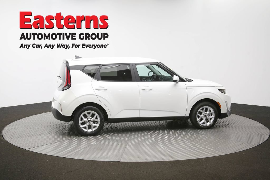 Used 2024 Kia Soul LX w/ Option Group 015 FWD image 43