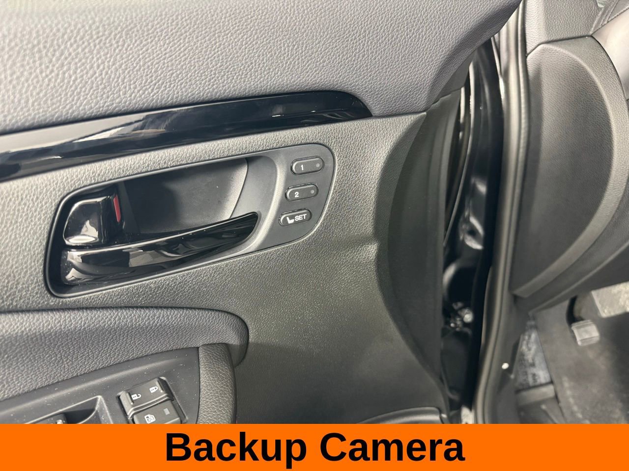 Used 2025 Honda Passport Black Edition image 11