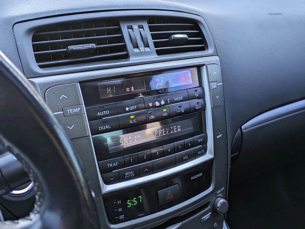 Used 2011 Lexus IS 250 image 19