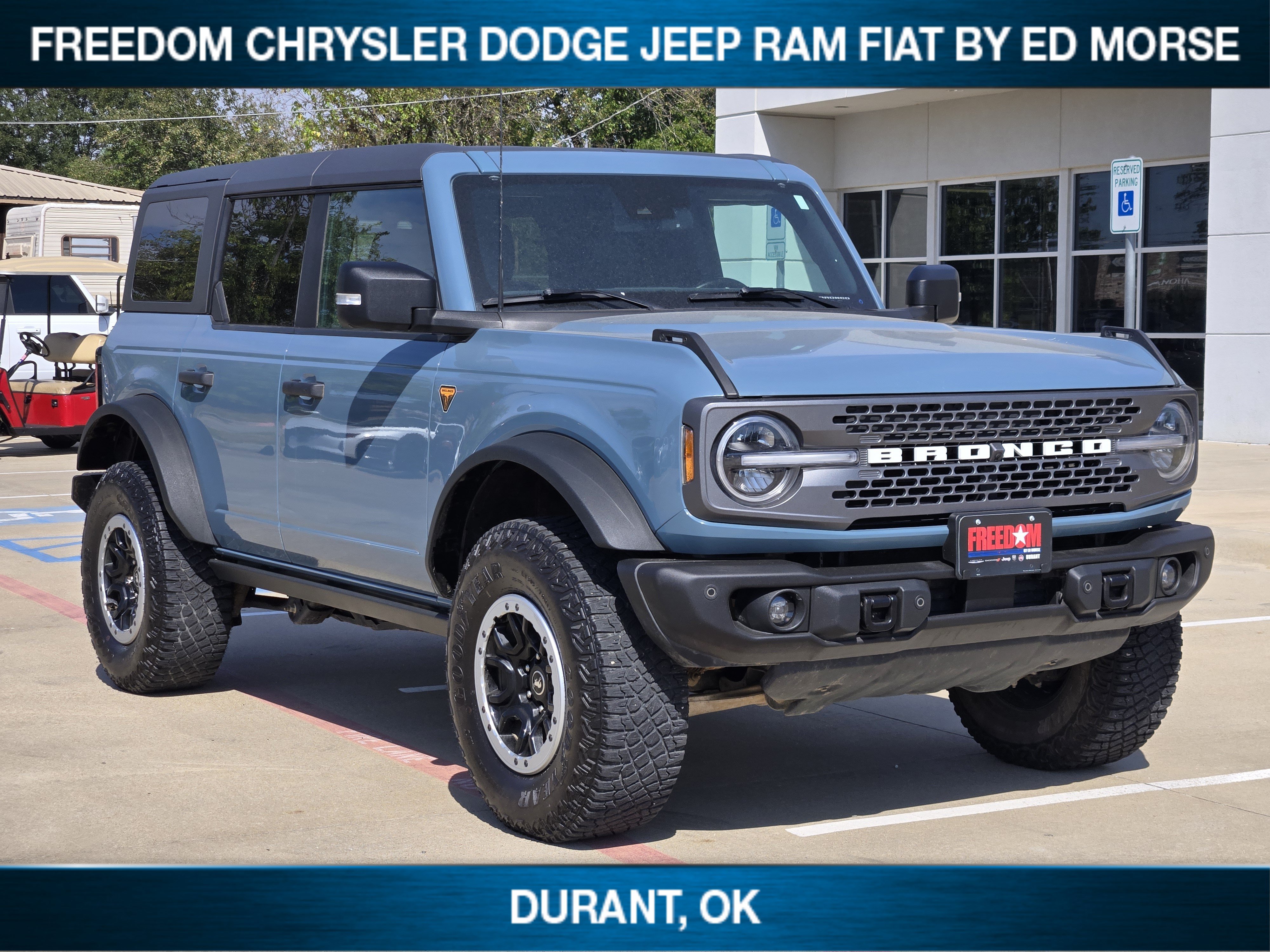 Used 2023 Ford Bronco Badlands w/ Sasquatch Package AWD/4WD image 2