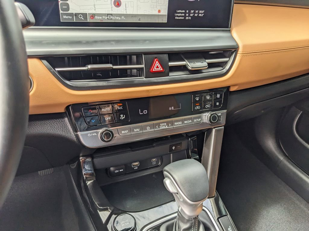 Certified 2026 Kia Seltos EX w/ EX Sunroof Package image 24