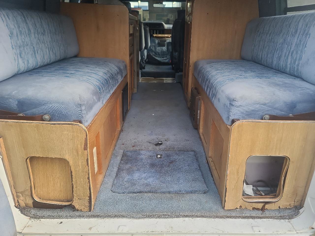 Used 1996 Dodge B3500 RWD image 15