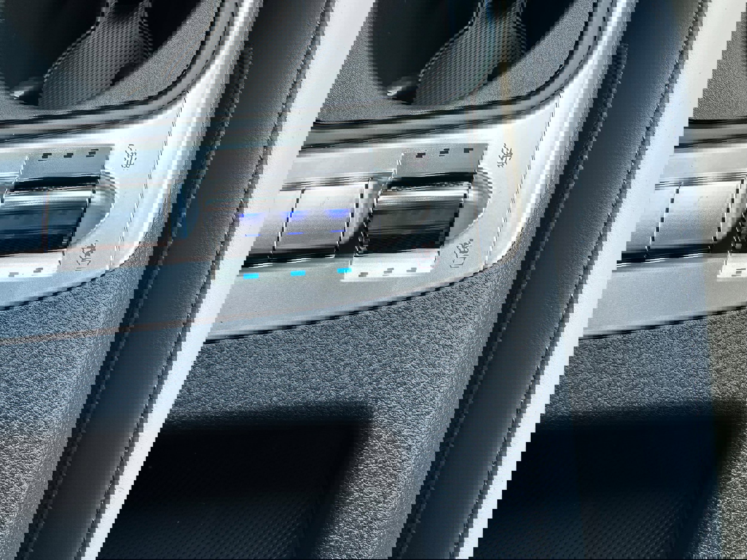 New 2026 Kia Carnival SX image 48