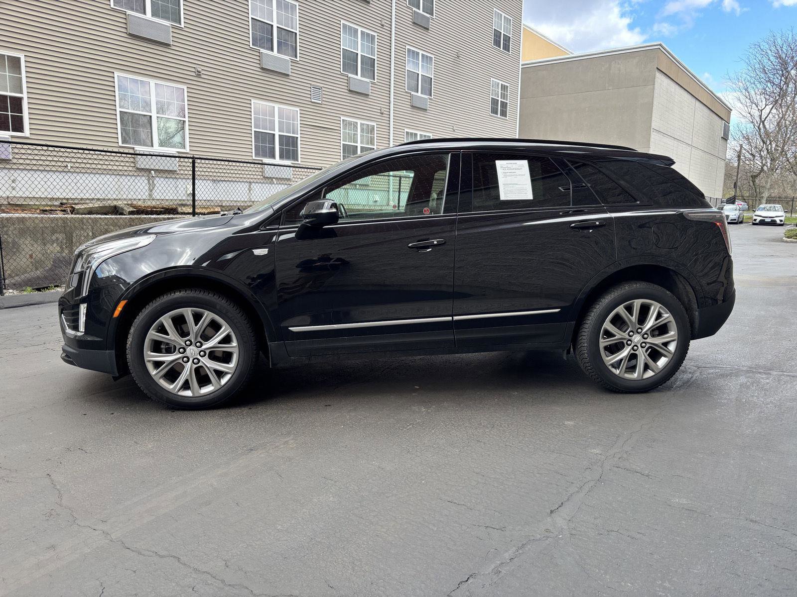 Used 2021 Cadillac XT5 Sportv AWD/4WD image 3