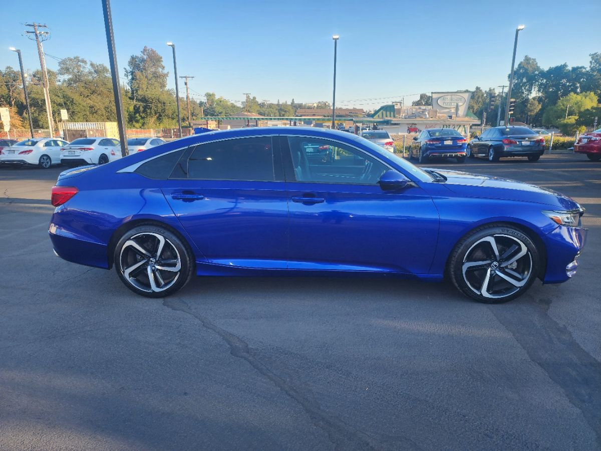 Used 2019 Honda Accord Sport image 5